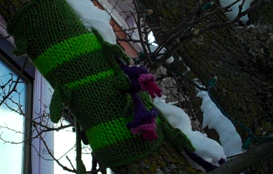 knitbomb-flowers-cafe-verde.png